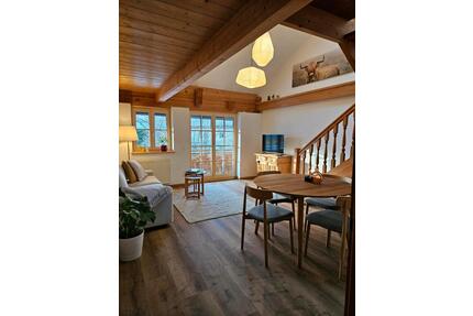 NEU 3-Zimmer Wohnung 76 m² möbliert Balkon Küche Bad Parkett - Tuntenhausen