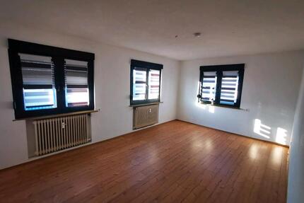 Schöne Wohnung - 4ZKB in Unnau zu vermieten