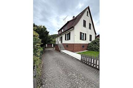 Haus zum Kaufen in Ehringshausen 259.000,00 € 125 m²