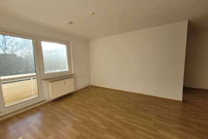 Wohnung zum Mieten in Chemnitz 281,00 € 56.2 m²