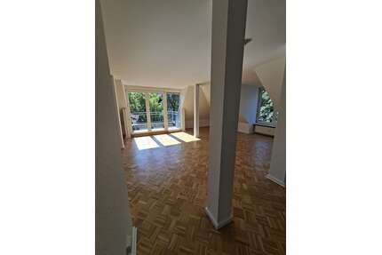 Wohnung zum Mieten in Berlin 1.645,91 € 132.21 m²