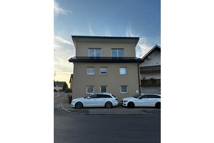 Modernisiertes Einfamilienhaus mit saniertem DG-Provisionsfrei - Donaueschingen