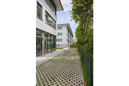 Wohnung zum Mieten in Germering 850,00 € 35.7 m²