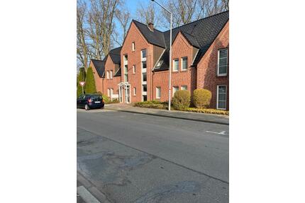 Wohnung 2ZKB Stellplatz - 865,00&nbsp;EUR Kaltmiete, ca.&nbsp; 58,00&nbsp;m&sup2; in Rheine (PLZ: 48432) Gellendorf