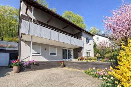 Haus zum Kaufen in Wiesbaden 899.000,00 € 279.24 m²