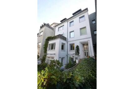 Großes, möbilertes Zimmer ( WG ) in Hamburg-Hamm mit Pantryküche