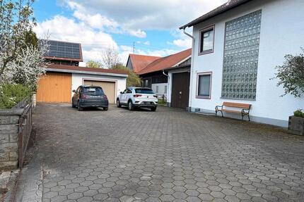 Großzügiges Grundstück mit Bestandsimmobilie & Neubaupotenzial - Oberostendorf