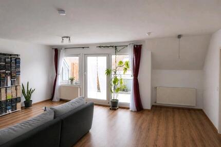Moderne 3-Zimmer-Wohnung in Lindach ab 01.06. - Täferrot