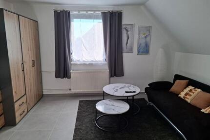 MÖBILIERTE FRISCH MODERNISIERTE 2 ZIMMER WOHNUNG IN WOLFSBURG