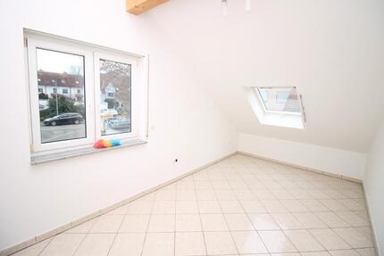 4 Zimmer Haus Worms Neuhausen mit Fußbodenheizung!