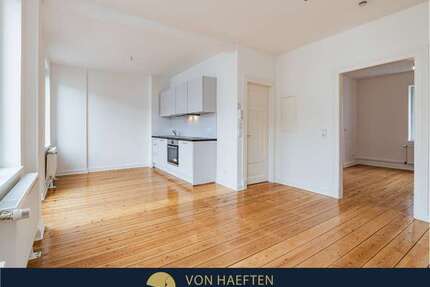 Wohnung zum Kaufen in Lübeck 228.000,00 € 47.2 m²