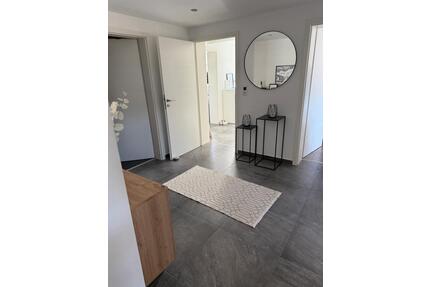 3,5 Zimmer Wohnung mit 95qm Wohnfläche u. Garten - Emskirchen