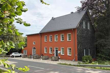 Haus zum Kaufen in Monschau 599.000,00 € 250 m²