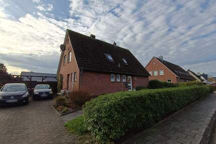 Ruhig wohnen, großzügig leben: Einfamilienhaus in Varel-Büppel