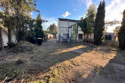 Haus mit 1392m2 Grundstück in Pouch - Muldestausee