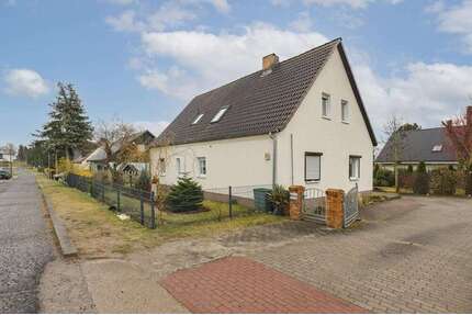 Haus zum Kaufen in Rangsdorf Klein Kienitz 350.000,00 € 136 m² - Rangsdorf / Klein Kienitz