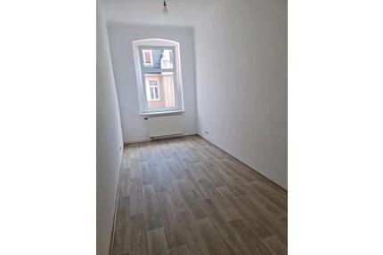 4- Raum Wohnung in Zeitz - 490,00&nbsp;EUR Kaltmiete, ca.&nbsp; 95,00&nbsp;m&sup2; in Zeitz (PLZ: 06712)