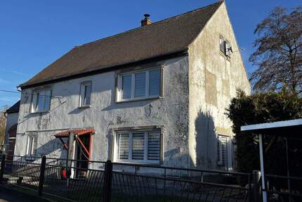 Einfamilienhaus in Grimma - 30.000,00&nbsp;EUR Kaufpreis, ca.&nbsp; 146,00&nbsp;m&sup2;&nbsp;Wohnfl&auml;che in Grimma (PLZ: 04668) Kleinbardau