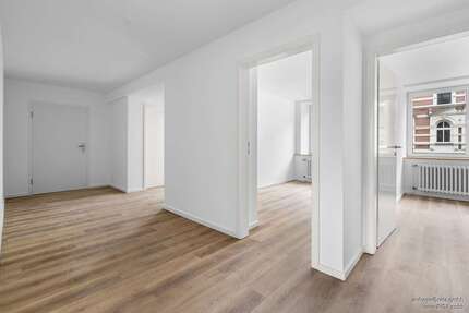 Wohnung zum Mieten in Düsseldorf-Bilk 1.990,00 € 99 m²