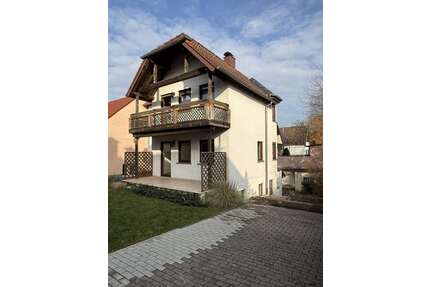 Haus zum Kaufen in Nidderau 449.000,00 € 291.2 m²