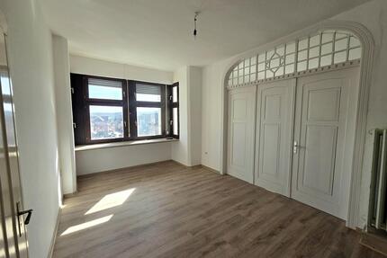6 Zimmer, 150 m² & Altbauflair – Großzügiges Wohnen im Herzen von Bad Rodach