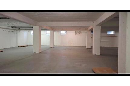 Lagerplätze Hobbyräume - 100,00&nbsp;EUR Kaltmiete, ca.&nbsp; 10.000,00&nbsp;m&sup2; in Affing (PLZ: 86444)