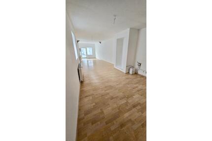 Sehr helle & individuelle Single Wohnung im Zentrum von Quedlinburg zu vermieten!