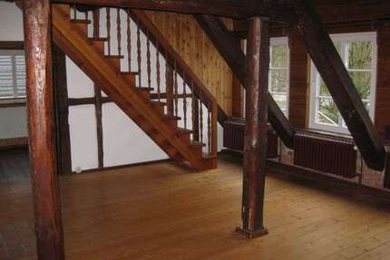 Wohnung zum Mieten in Bergen 450,00 € 89 m²