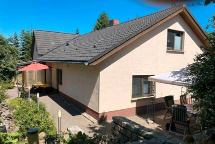 Haus in Alleinlage - 299.000,00&nbsp;EUR Kaufpreis, ca.&nbsp; 230,00&nbsp;m&sup2; in Demmin (PLZ: 17109)