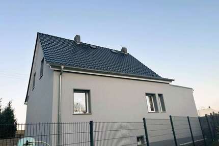 Haus zum Mieten in Hornburg 1.100,00 € 115 m²