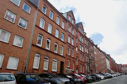 Wohnung zum Kaufen in Kiel 188.000,00 € 69.66 m²