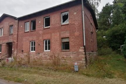 Backsteinhaus im Grünen – Sanierungsobjekt mit Potenzial - Krayenberggemeinde