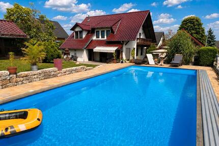Einfamilienhaus - 485.000,00&nbsp;EUR Kaufpreis, ca.&nbsp; 210,00&nbsp;m&sup2; in Greiz (PLZ: 07973)