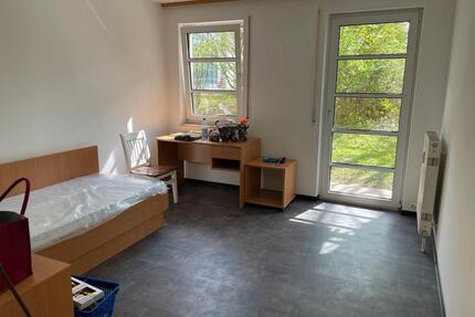 Studenten Wohnung zu vermieten - 600,00&nbsp;EUR Kaltmiete, ca.&nbsp; 27,00&nbsp;m&sup2; in Rottenburg an der Laaber (PLZ: 84056)