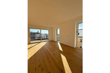 Schöne 3-Zimmer Penthouse Wohnung mit Gäste-WC in zentraler Stadtlage in Deggendorf! - Erstbezug