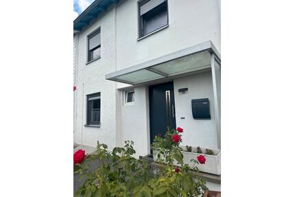 Reihenmittelhaus - 375.000,00&nbsp;EUR Kaufpreis, ca.&nbsp; 130,00&nbsp;m&sup2; in Worms (PLZ: 67551) Vororte Südwest