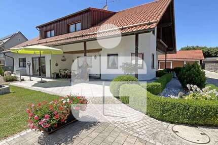 Haus zum Kaufen in Jengen 970.000,00 € 227 m²