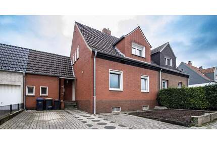 Raus aus der Wohnung. Rein ins eigene Haus - mit Platz für Leben, Familie und Zukunft | 4 Zimmer u. Garten in Voerde