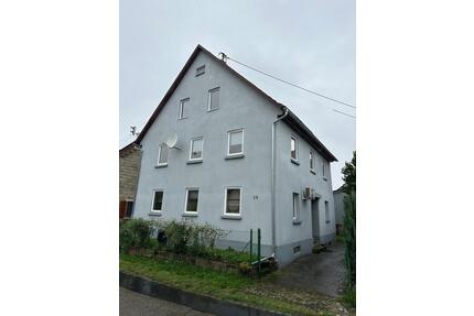 Freistehendes Einfamilienhaus mit 8 Zimmern PROVISIONSFREI - Mulfingen