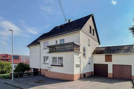 Haus zum Kaufen in Oberelbert 189.000,00 € 180 m²