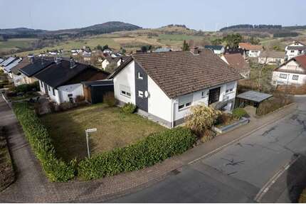 Haus zum Kaufen in Daun-Waldkönigen 209.000,00 € 148 m²