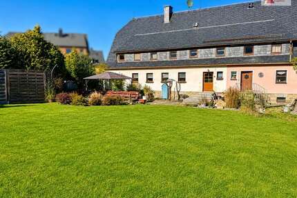 Haus zum Kaufen in Crottendorf 259.000,00 € 255 m²