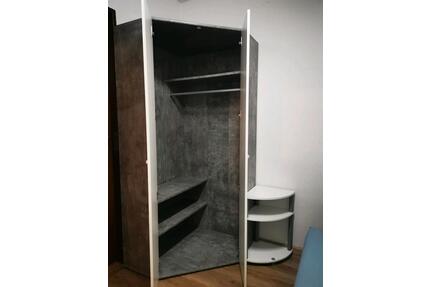 Eine Wg zimmer - 450,00&nbsp;EUR Kaltmiete, ca.&nbsp; 16,00&nbsp;m&sup2; in Berlin (PLZ: 13581) Spandau