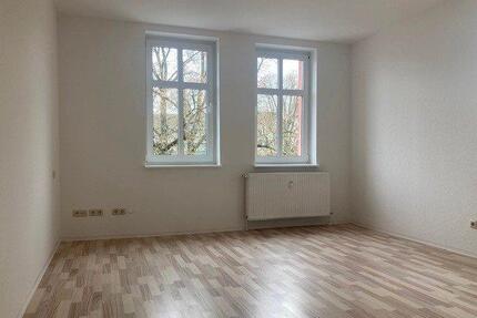 Schöne 2-Raum-Wohnung (46 qm, 1. OG) zu vermieten - Oelsnitz (Erzgebirge)
