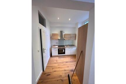 Schönes Appartement mit Einbauküche in gepflegtem Altbau - Wuppertal Gemarkung Barmen