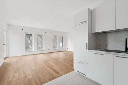 Wohnung zum Mieten in Hamburg 2.345,00 € 94 m²