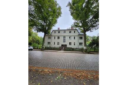 Wohnung zum Mieten in Berlin 2.141,00 € 112.67 m²