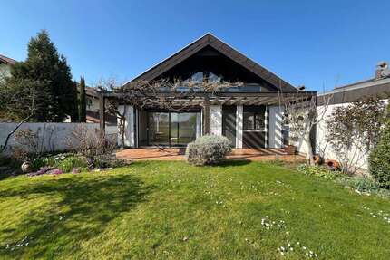 Haus zum Kaufen in Neuhofen 550.000,00 € 204 m²