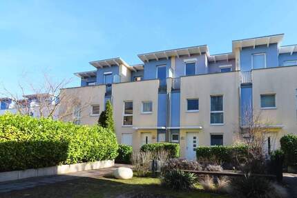 Stilvolles Stadthaus mit moderner und gehobener Ausstattung in familienfreundlicher Lage - Berlin Lichterfelde