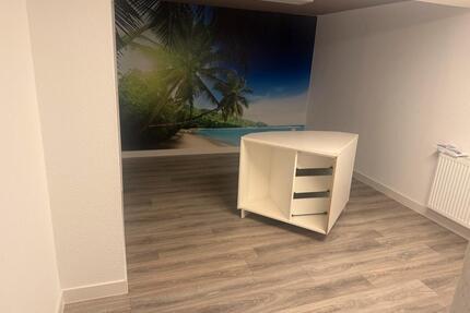 Gewerbeimmobilie Souterrain - 500,00&nbsp;EUR Kaltmiete, ca.&nbsp; 45,00&nbsp;m&sup2; in Bornheim (PLZ: 53332)